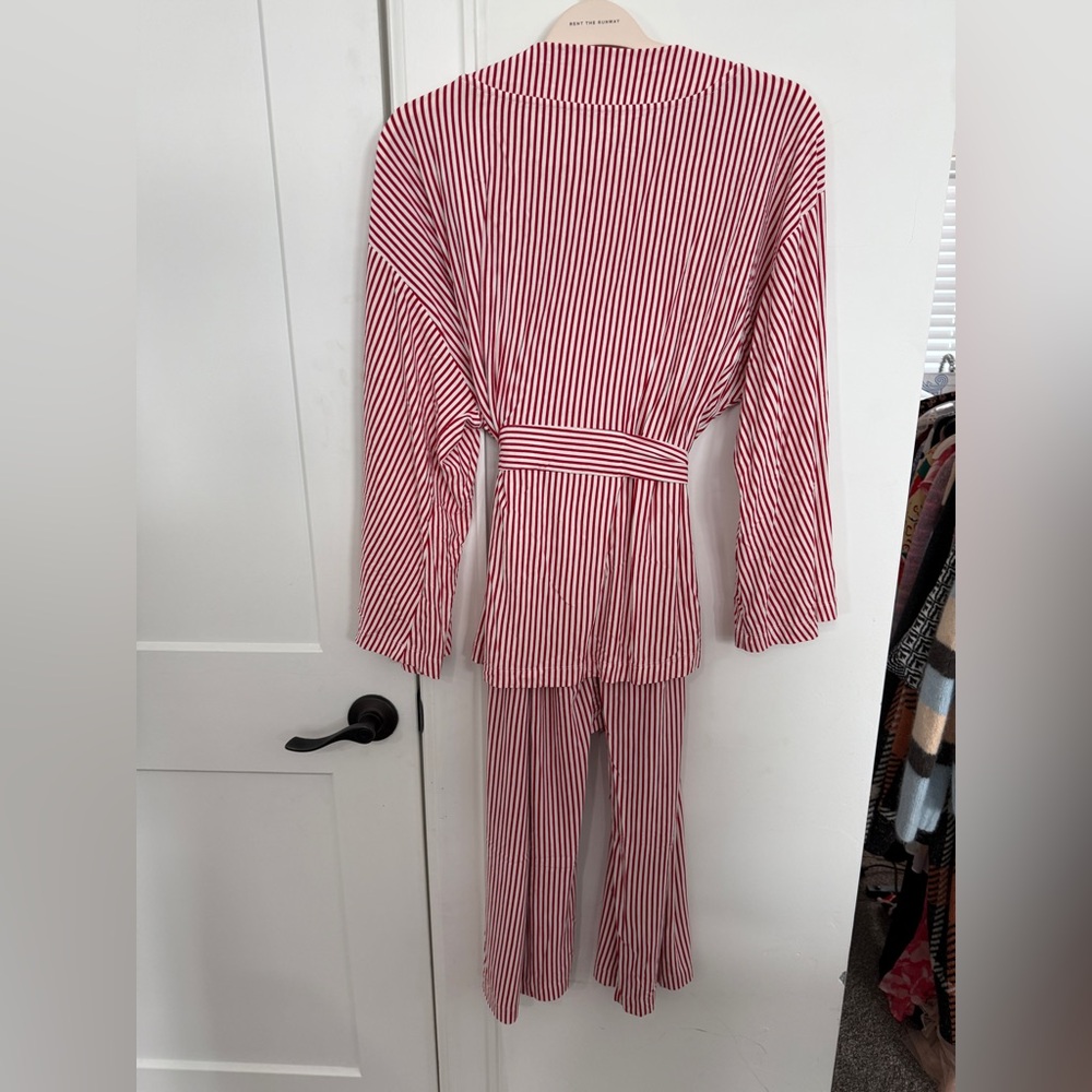 Red & White Striped Women's Pajama Set - Brand Unspecified - Picture 8 of 12